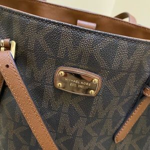 Michael Kors tote